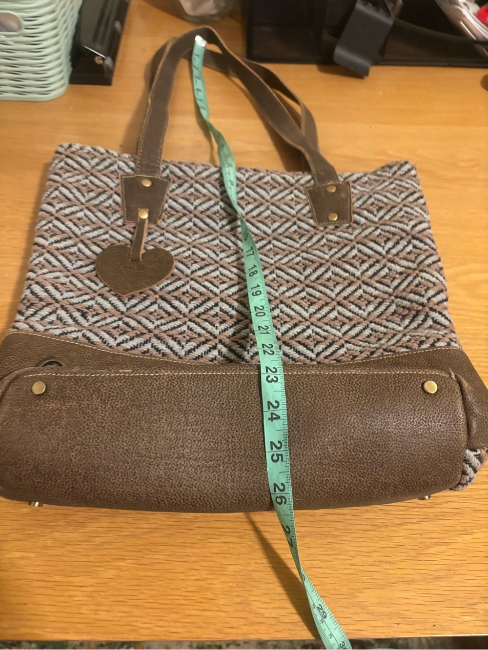 Brown Geometric Pattern Tote with Heart Charm - Picture 6 of 11